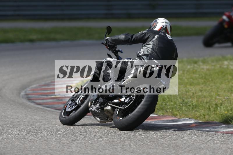 /15 13.05.2025 Max Racing ADR/Gruppe gruen/backside